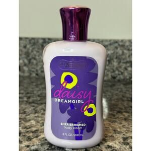 Vintage Bath & Body Works Daisy Dream Girl Lotion